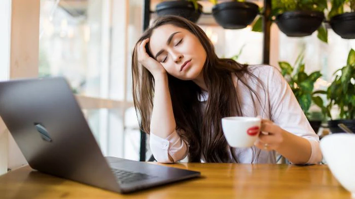 Что с вами произойдет, если вы спите меньше 6 часов в сутки: организм такое не простит Что с вами произойдет, если вы спите меньше 6 часов в сутки: организм такое не простит