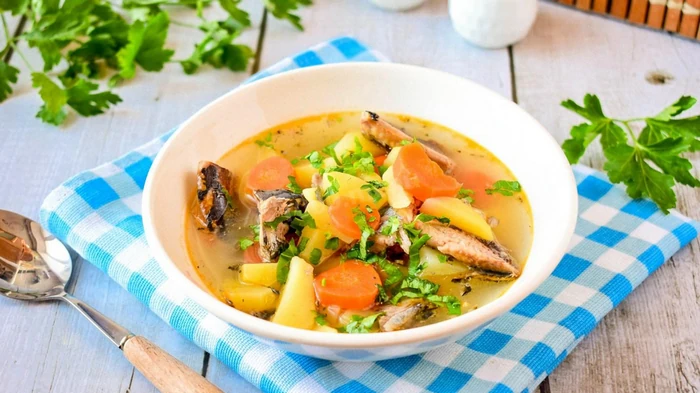 Уха из копеечной консервы станет изысканной: нужен секретный ингредиент Уха из копеечной консервы станет изысканной: нужен секретный ингредиент