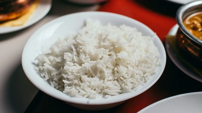 Какие продукты совсем не сочетаются с рисом: запомните раз и навсегда Какие продукты совсем не сочетаются с рисом: запомните раз и навсегда