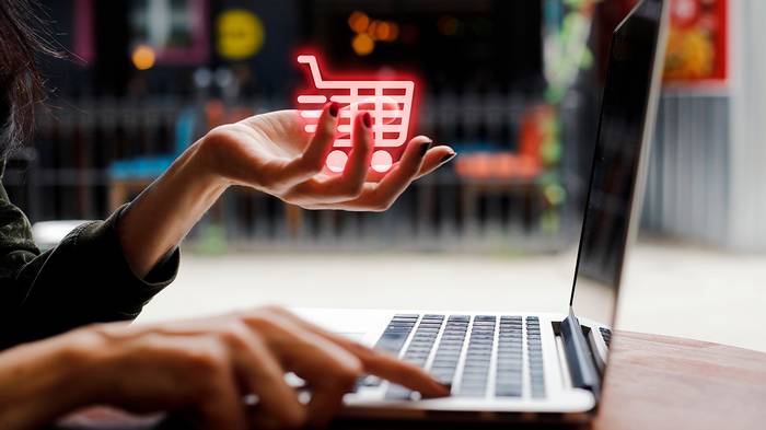 Как заказать оригинальные вещи Zara с доставкой в Узбекистан с помощью Meest Shopping