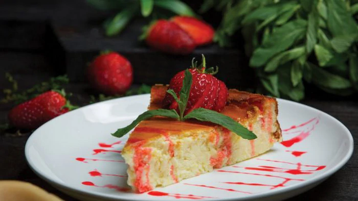 Вкус детства: рецепт творожной запеканки из простых ингредиентов Вкус детства: рецепт творожной запеканки из простых ингредиентов