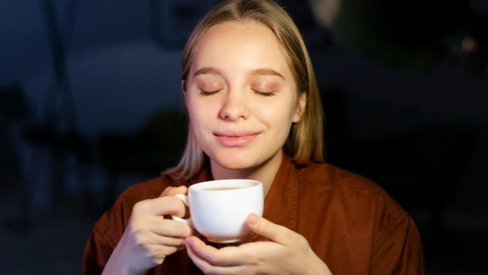 Пейте этот напиток вечером, чтобы избавиться от стресса и улучшить сон Пейте этот напиток вечером, чтобы избавиться от стресса и улучшить сон