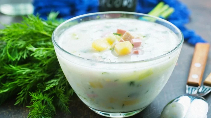 Окрошка по-украински: рецепт освежающего супа на бульоне Окрошка по-украински: рецепт освежающего супа на бульоне