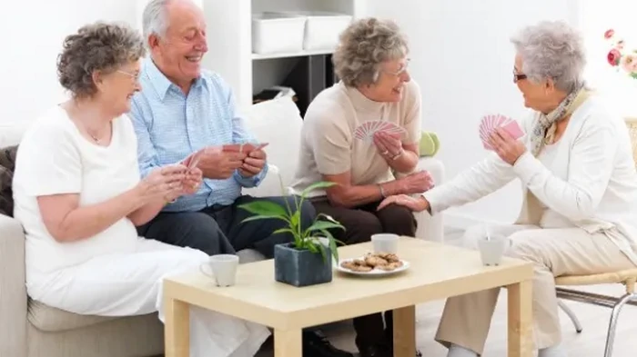 Чи може дім для престарілих забезпечити повноцінне спілкування та соціальну адаптацію?