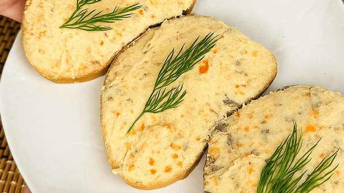 Паштет из сельди и плавленого сыра: рецепт интересной намазки