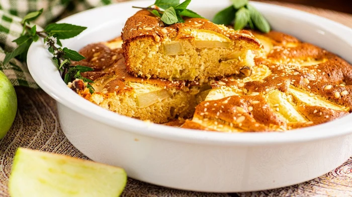 Яблочная запеканка в духовке: рецепт полезного десерта Яблочная запеканка в духовке: рецепт полезного десерта