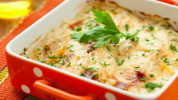 Та самая овощная запеканка с картошкой из детства: ее любят взрослые и дети