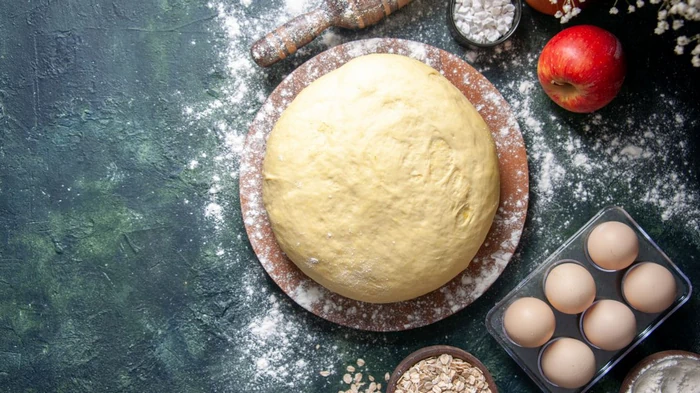 Зачем опытные хозяйки ставят тесто в холодильник: кулинарная хитрость Зачем опытные хозяйки ставят тесто в холодильник: кулинарная хитрость