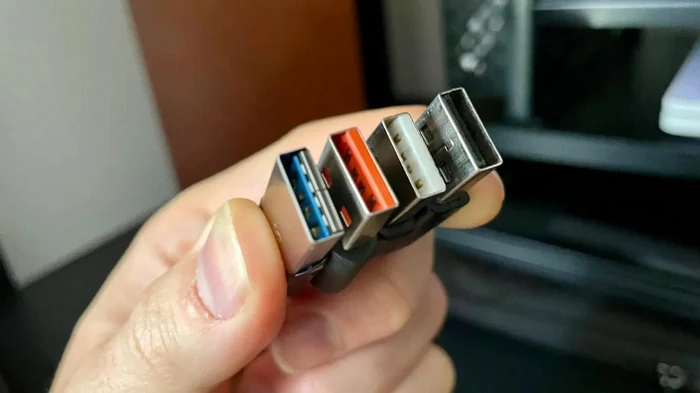 Что значат разные цвета на USB-кабелях: вы об этом и не задумывались Что значат разные цвета на USB-кабелях: вы об этом и не задумывались