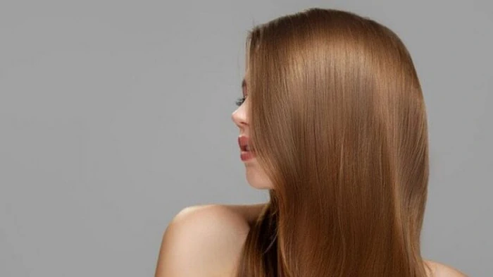 Как сделать волосы блестящими: хитрый трюк после шампуня