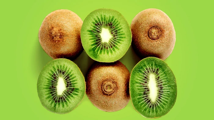 Этот фрукт запускает обновление кожи изнутри: ешьте его ежедневно