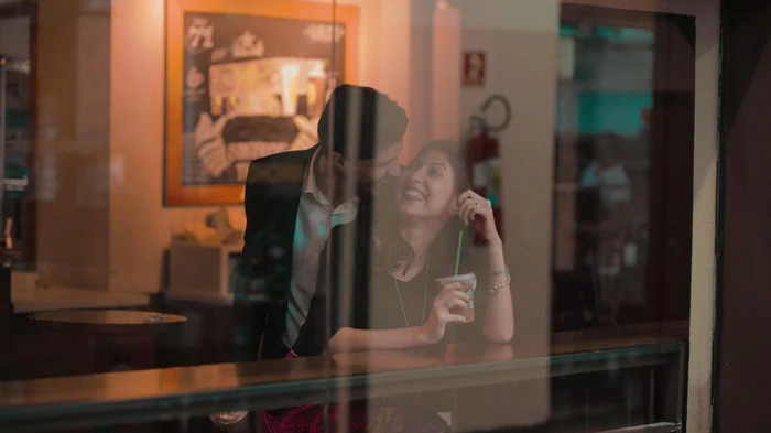 Психолог назвал две вещи, о которых лучше никогда не говорить своему партнеру