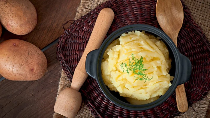 Сколько минут нужно, чтобы картофель стал идеальным для пюре: все важные нюансы Сколько минут нужно, чтобы картофель стал идеальным для пюре: все важные нюансы