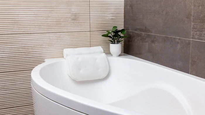 Идеальная чистота в ванной: чем отмыть плитку и швы от грибка без жесткой щетки Идеальная чистота в ванной: чем отмыть плитку и швы от грибка без жесткой щетки