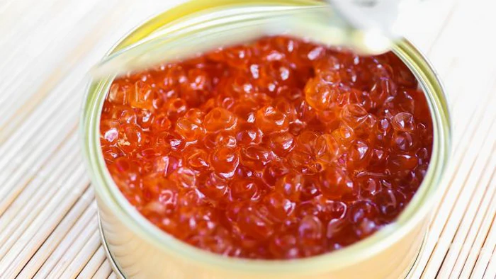 Сколько на самом деле можно хранить открытую банку икры: ошибка, которую делают почти все