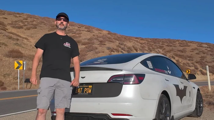 Мужчина сравнил расходы на Tesla и BMW за 7 лет и назвал более выгодный автомобиль Мужчина сравнил расходы на Tesla и BMW за 7 лет и назвал более выгодный автомобиль