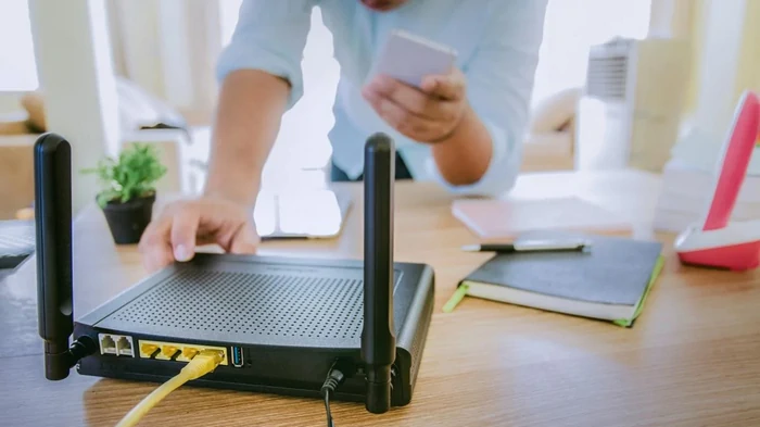 Девушка протестировала 20 способов улучшить работу Wi-Fi: 6 из них реально сработали Девушка протестировала 20 способов улучшить работу Wi-Fi: 6 из них реально сработали