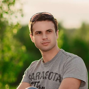 Василий Олаг